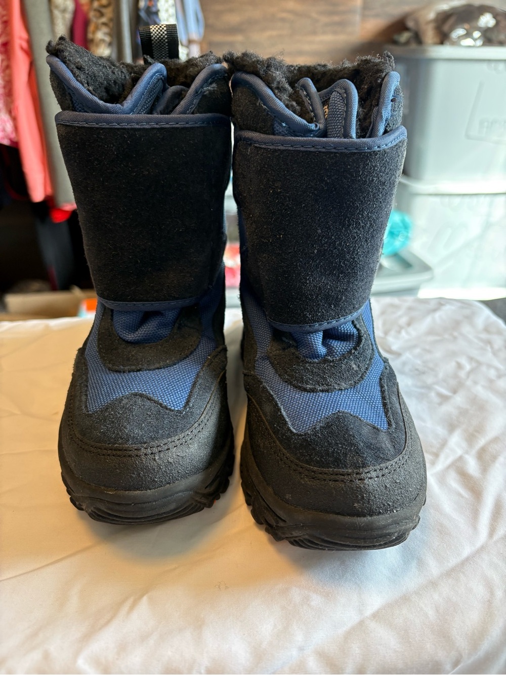 GAP Kids Black & Navy Insulated Snow Boots